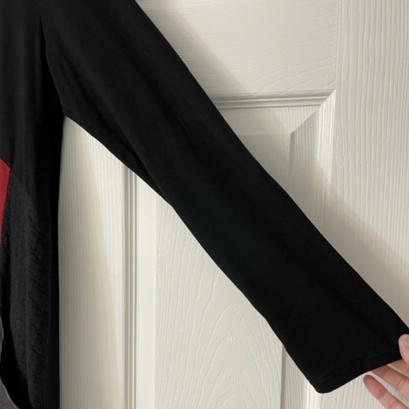 Black and Red Alembika Dress - Picture 5 of 5